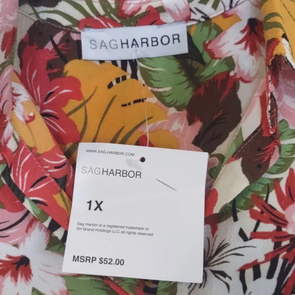 Sag Harbor Button Back Detail Floral Blouse 1x - Picture 3 of 9